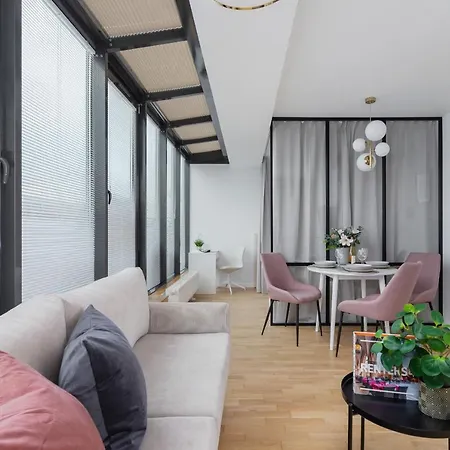 Apartment Politechnika Krakowska By Renters Prestige Krakow