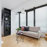 Politechnika Krakowska By Renters Prestige Appartement