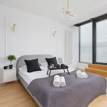 Politechnika Krakowska By Renters Prestige * 克拉科夫