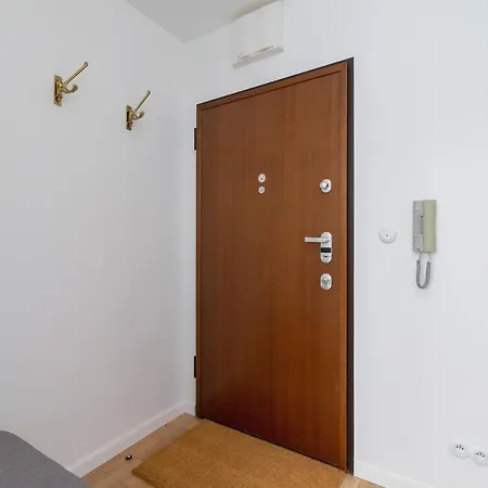 公寓 Politechnika Krakowska By Renters Prestige